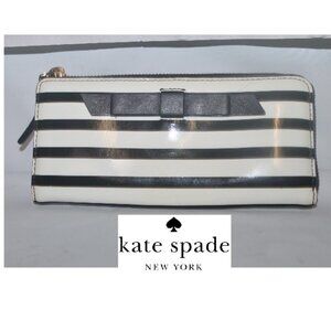 $139 Kate Spade Chelsea Park Nisha Patent Leather Bow Striped Zippy Wallet